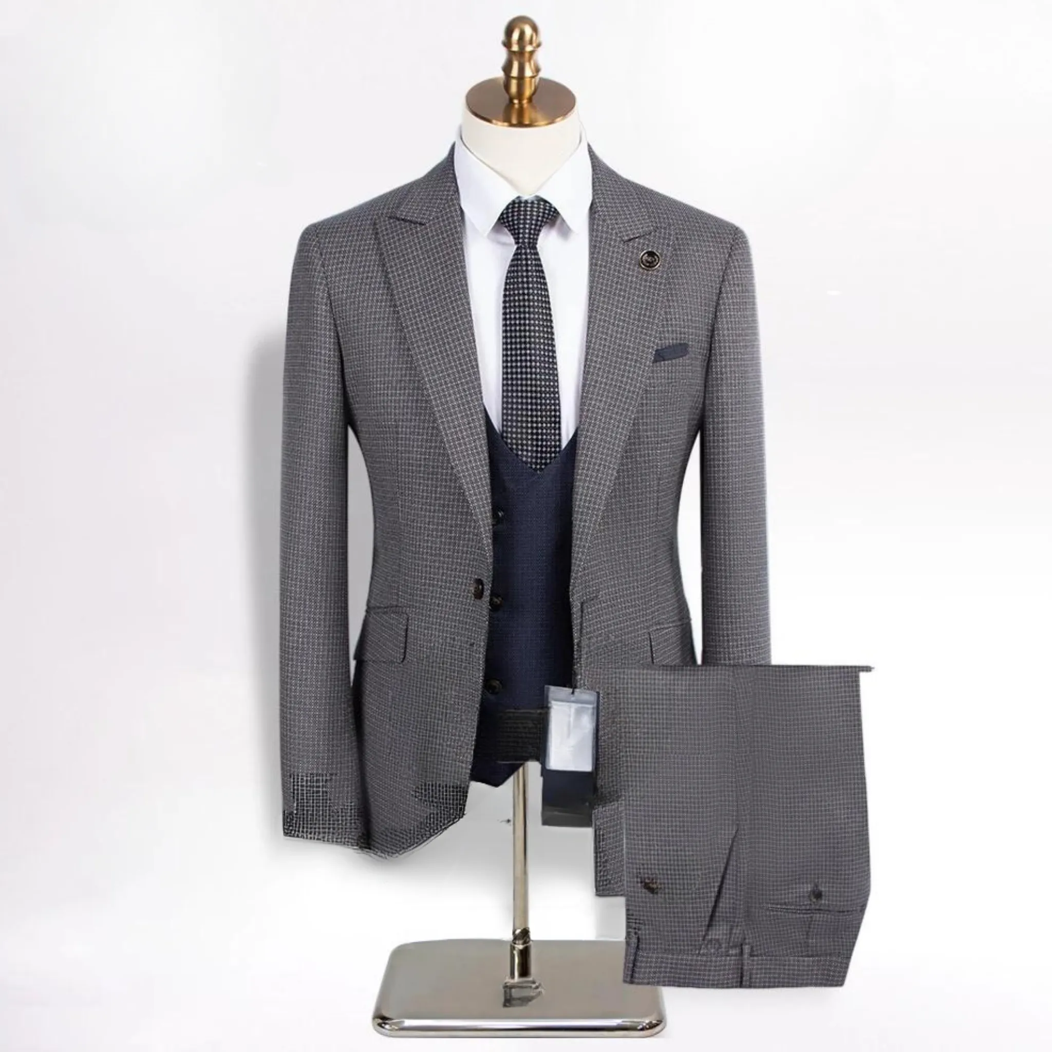High End Luxury Suits